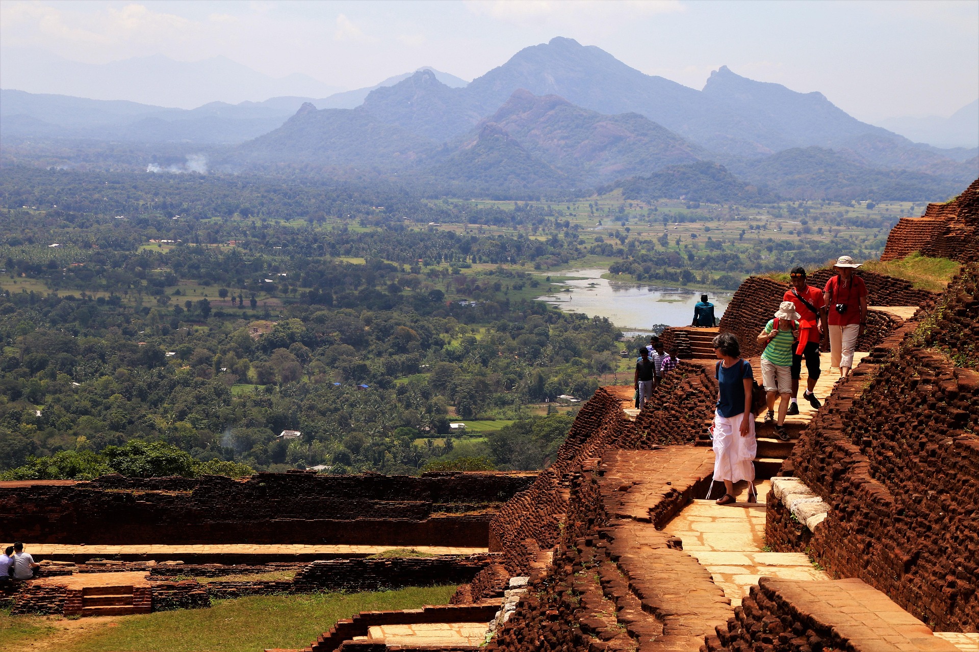 Sigiriya Rock tour